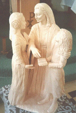 statue